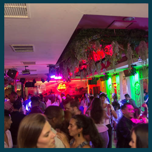 Descubre la discoteca El Son en artículo Discotecas latinas en Madrid